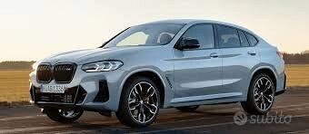 Musata completa e ricambi vari bmw x4 2023