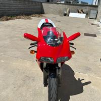 Ducati 748 s