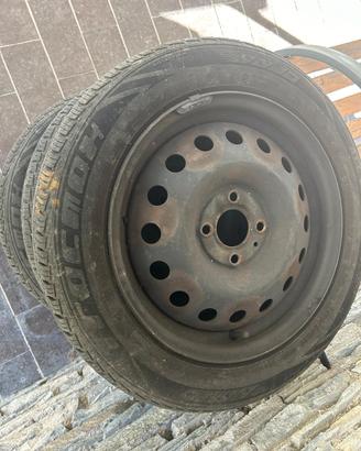 gomme invernali 175/60 R15 
