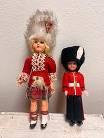 2 souvenir bambole guardie scozzesi