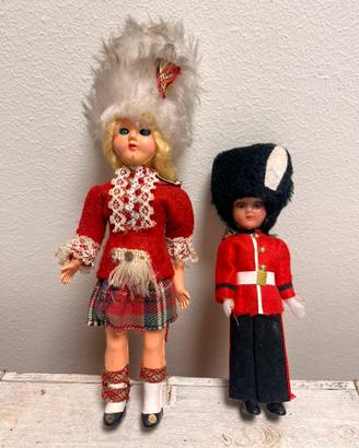2 souvenir bambole guardie scozzesi