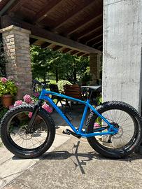 SPECIALIZED FAT BIKE