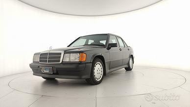 MERCEDES-BENZ E190 2.3 16V