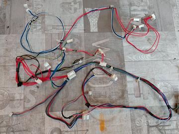 LOTTO CAVI E CONNETTORI