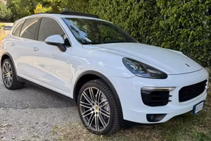 Porsche cayenne 3.0 d strafull. Tetto ponoramico