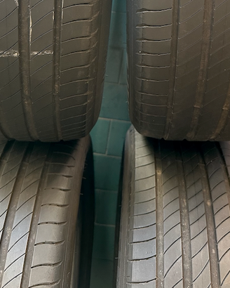 4 Michelin 205/55 R19 97V e PRIMACY - gomme estive