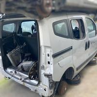 RICAMBI USATI AUTO FIAT Qubo 1Â° Serie 199A2000 Di