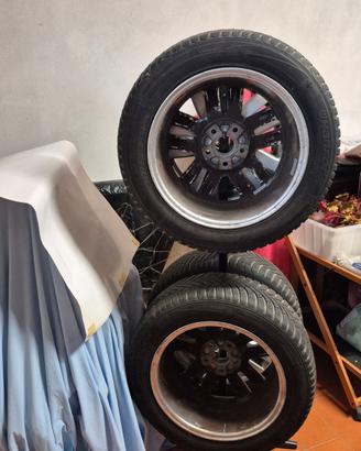Ruote con gomme da neve