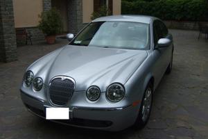 JAGUAR S TYPE 2,5 EXECUTIVE
