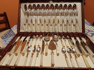 Posate Gottinghen 52pz acc.18/10, oro, madreperla.