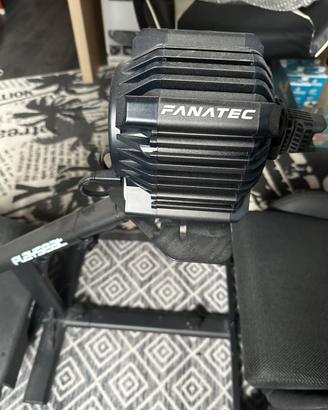 Fanatec DD Pro(8Nm)+ClubSport Wheel F1+CSL pedals
