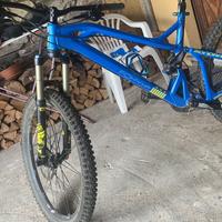 Mondraker Foxy xr urge