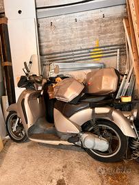 Aprilia Scarabeo 150cc 2005