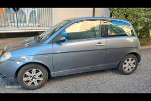lancia ypsilon