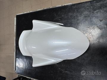 Parafango  yamaha fz6 s2