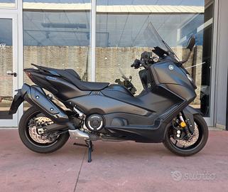 Yamaha T Max 560