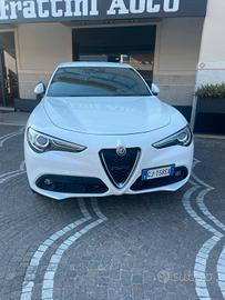 Alfa Romeo Stelvio 2.2 Turbodiesel 190 CV AT8 Q4 B