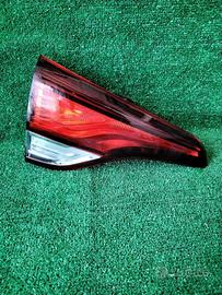 STOP POSTERIORE SINISTRO INTEGRATO NEL PORTELLO RE