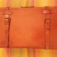 – Valigia cuoio Vintage