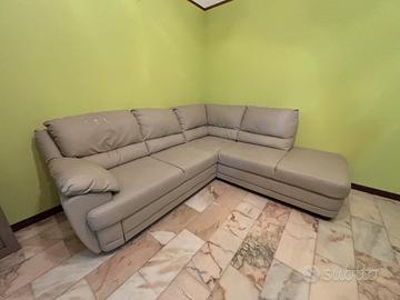 Divano ad angolo
