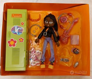 Bambola CHICCO anni '90 NUOVA 