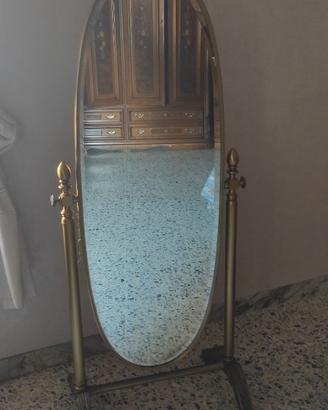 Specchio in ferro vintage