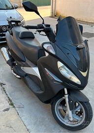 Malaguti madison k400