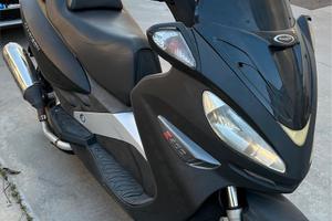 Malaguti madison k400