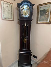 Orologio a pendolo da terra Kienzle originale