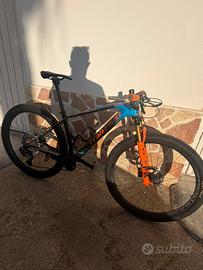 Mtb 29 M carbonio