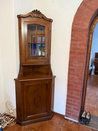 Mobile angolare in legno