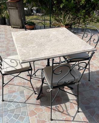 n.2 set tavolo e sedie da giardino