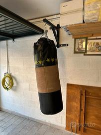 Sacco da Boxe con gancio