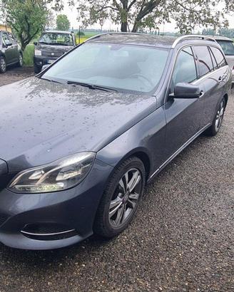 MERCEDES E 250 SW 2.2 4 MATIC