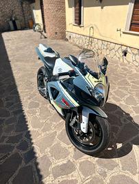 Suzuki GSX-R 600 k7