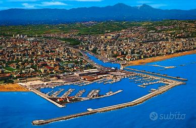 Posto Barca 6 MT più posto auto Marina di Pescara 