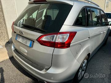 FORD C-Max 2ª serie - 2018 7 POSTI