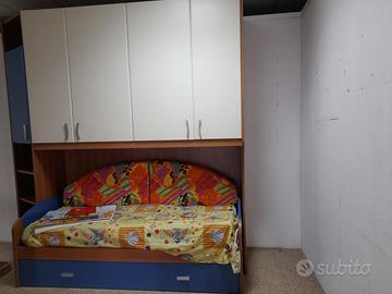 Cameretta bambino - letto ponte armadio