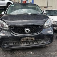 Ricambi muso smart forfour 453
