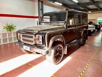 Land Rover Defender 110 2.5 Tdi ASI 9 posti S...