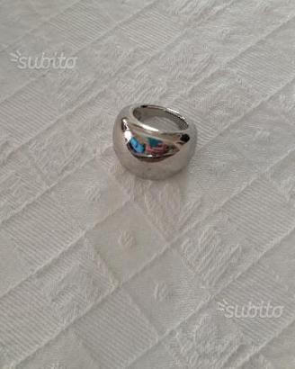 Anello in acciaio Calvin Klein, originale
