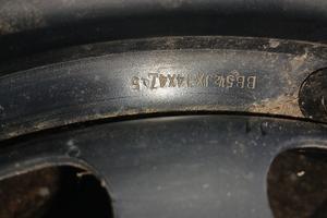 ruota  per Ford  fiesta quinta serie anno 2005