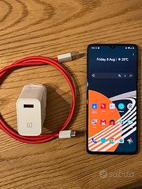 OnePlus 7T  8 GB + 128 GB UFS 3.0 OLED 90Hz 48MP