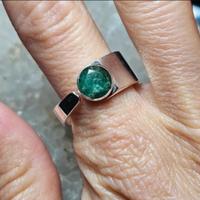 Anello in argento 925 regolabile e smeraldo natur 