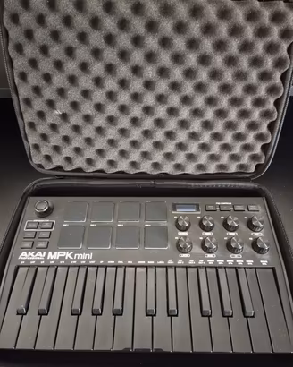 Mini MK3 Tastiera USB MIDI NERA