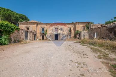 Cascina/Casale - Comiso