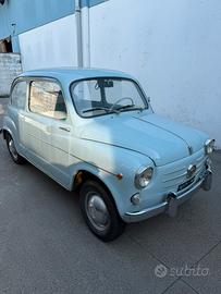 FIAT 600