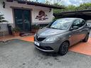 lancia-ypsilon-1-2-69-cv-5-porte-s-s-gold-promo-