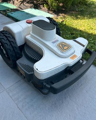 Robot tosaerba AMBROGIO 4.0 BASIC