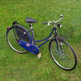 Bici olandese donna cestino gomme nuove luci led
